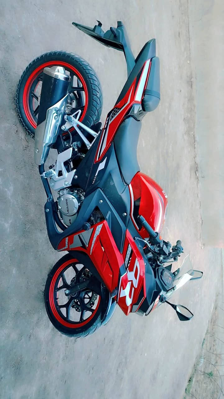 السلام عليكم دراجه دايوان بطح محرك ربع 250 كفاله عامه موديل 2023 ماماشيه قليل كلش ومرقمه رقم بغداد وسنويه لل2023 تحويل ثاني يوم سعره 2،500 وبيه مجال لشراي الشراي يتواصل ع الرقم مكلف بنشر ***********
