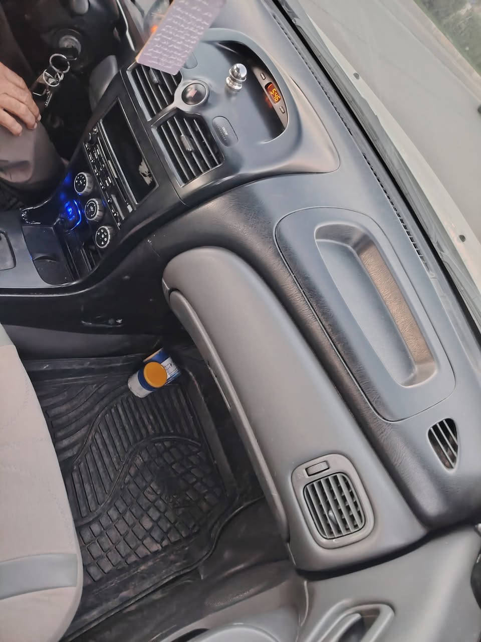 سلام عليكم
نيسان سني موديل ٢٠١٠ سيارة جاهزة تدفئة تبريد
كير محرك شرط دفتر بانزين سيارة كلين بيها بس كارت جامرلغ السكن الباقي كله شرط تحويل ثاني يوم سنويه منتهية من ٢٠٢٥ للاستفسار الاتصال على الرقم *********** ملاحظة مكلف بالنشر
