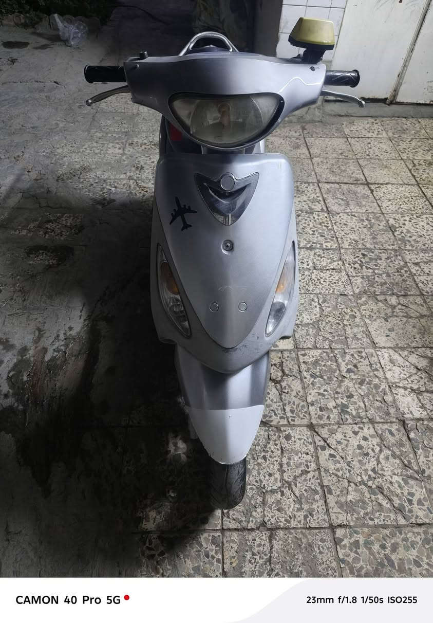 سلام عليكم دراجة منغولي للبيع الدراجه مكفوله ما عده الكلجات قبل شهر بدلتهن السعر خاص دراجه ما متعوبه اني مشغل مولده واروح بيها واجي فقط مكاني بغداد مدينه الصدر رقمي *********** اتصل ودلل
