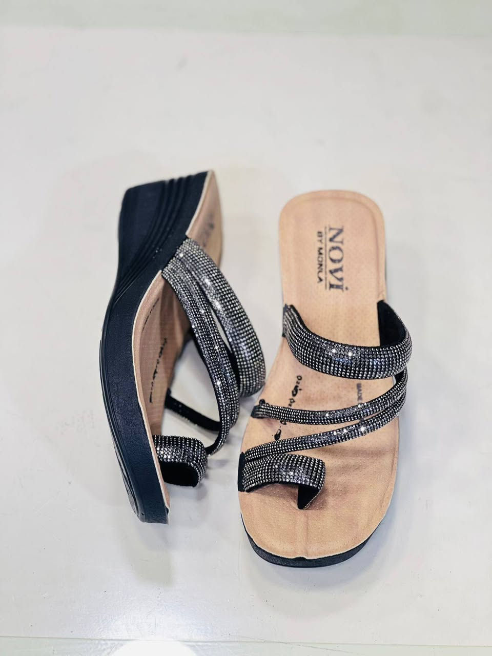 #شحاطه نسائي طبي
🔥🔥🔥 🔥🔥🔥
#الأناقة__الثقه__المصداقيه_بالتعامل
♥️♥️♥️♥️♥️♥️
العنوان / بابل - الأسكندرية - شارع الخضر 
*********** فايبر واتساب تليكرام انستاqa_85a،🚙🚙🚙
