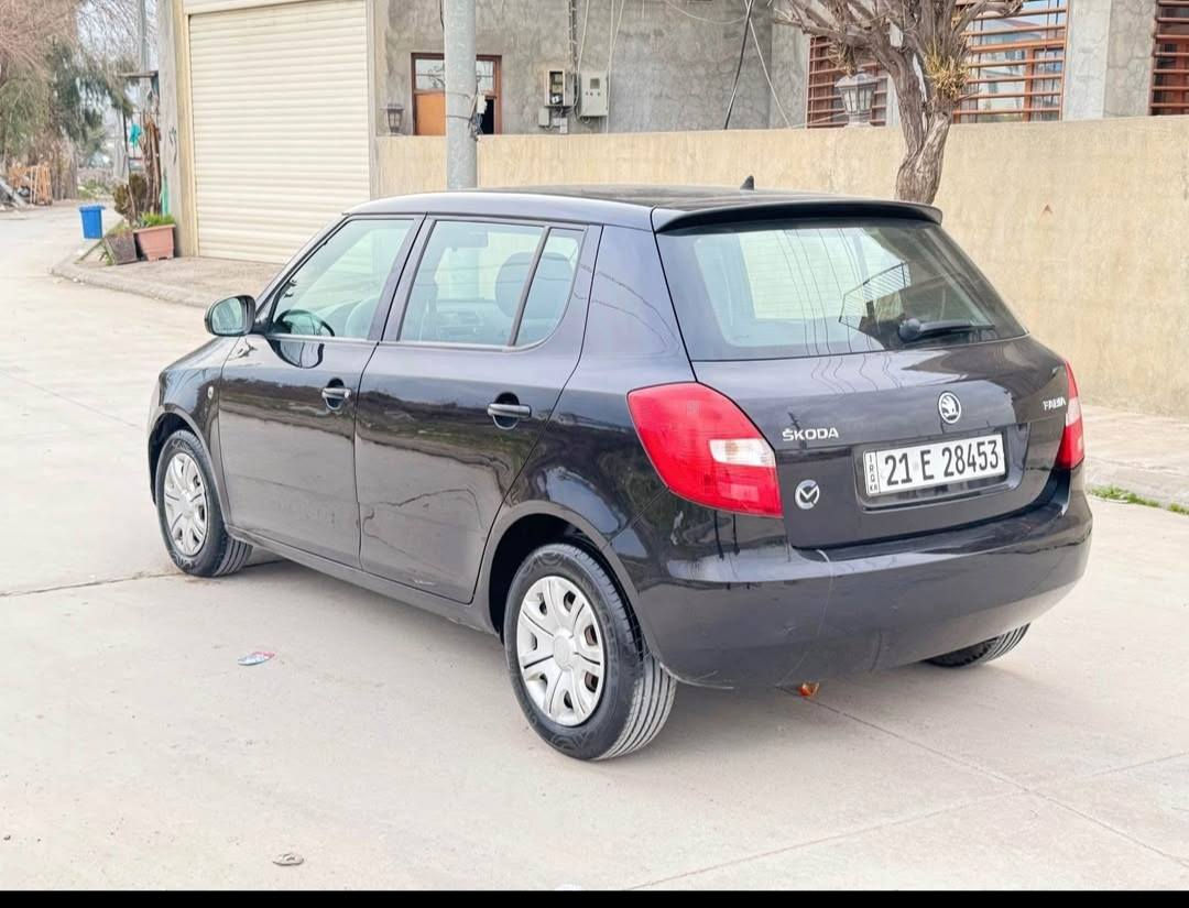 سەرەتا بە ناوی خوا 
شکۆدا فابیا ٢٠١٥  
مەکینە ١٦ مەکینە گەورە  
دوو سویچی شەریکە 
دوو جوت تایەی لۆک 
ڕۆنی گێڕو مەکینەی تازە 
تەقەو ڕەقەو هەمو گیانی بە شەرت 
تەبریت شاشە و ساردو گەرم بە شەرت 
سەنەوی تازە تا ٢٠٣٠ بە ناوی خۆمانەوەیە 
داژبوڵ سەلاجە
 
سەیارەکە ماڵی دۆستە یەک درگای بۆیاخە بێ ناوگرتن بێ ئێرباک تەقین بە شەرتی قرچیشی نەبێ 
نرخ:-٨٨ معامەلە
سلێمانی
ژم :- ***********
*********** السليمانية, العراق
