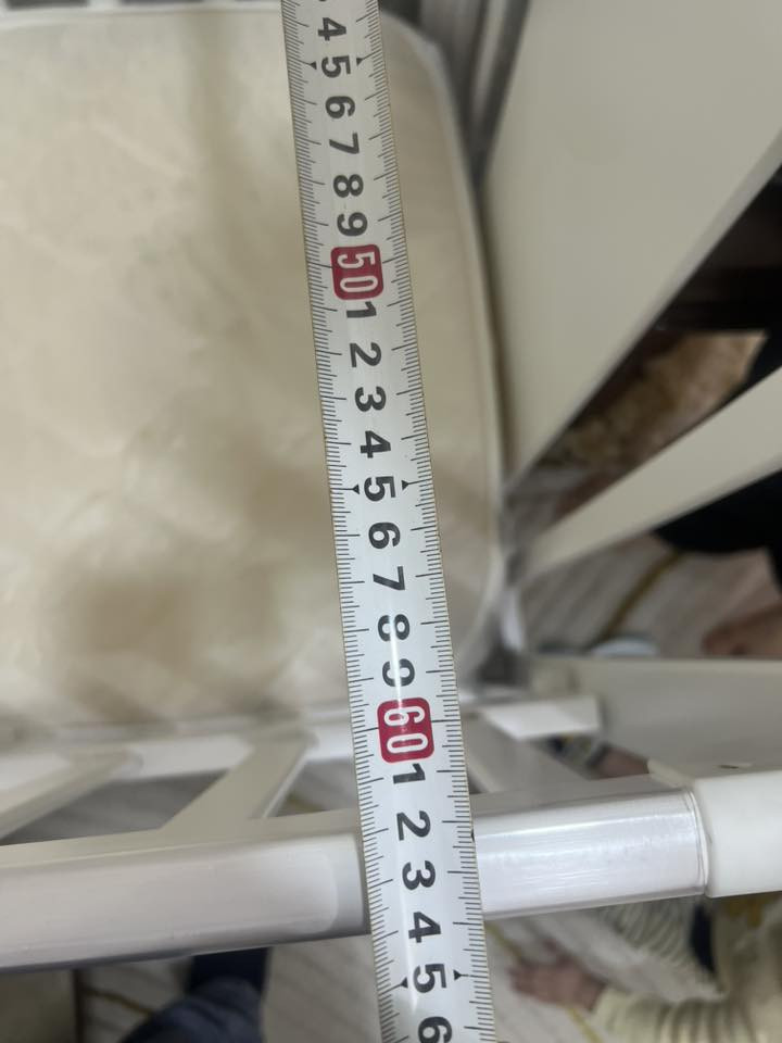 السلام عليكم للبيع استعمال قليل بعدها جديده مع دوشك للبيع السعر 110
***********
