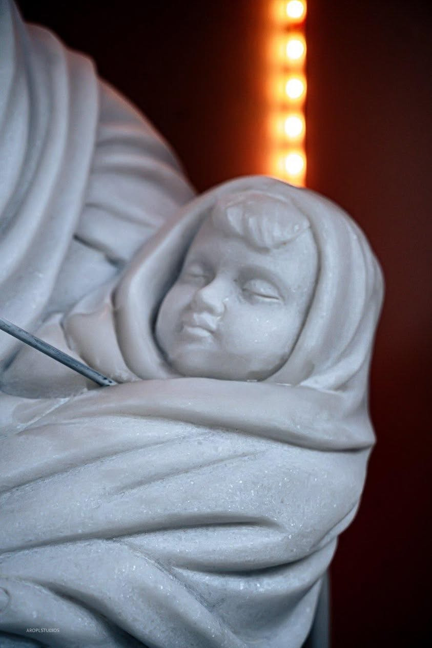 أول تمثال لسيد شباب أهل الجنة الأمام الحسين الشهيد الزكي المقتول حافظ دين الإسلام وسبط رسول الله الأعظم وابن علي وفاطمة عليهم السلام وابنه الرضيع علي الأصغر عبدالله شهيد كربلاء


**إذا كنت صاحب هذا الإعلان وتريد حذفه لأي سبب، رجاءا أرسل رسالة إلى الدعم الفني**