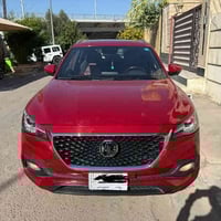 MG HS 2022 للبيع  ماشية 35200 محرك 2000 تيربو AWD  بيهه حادث بابين موج...