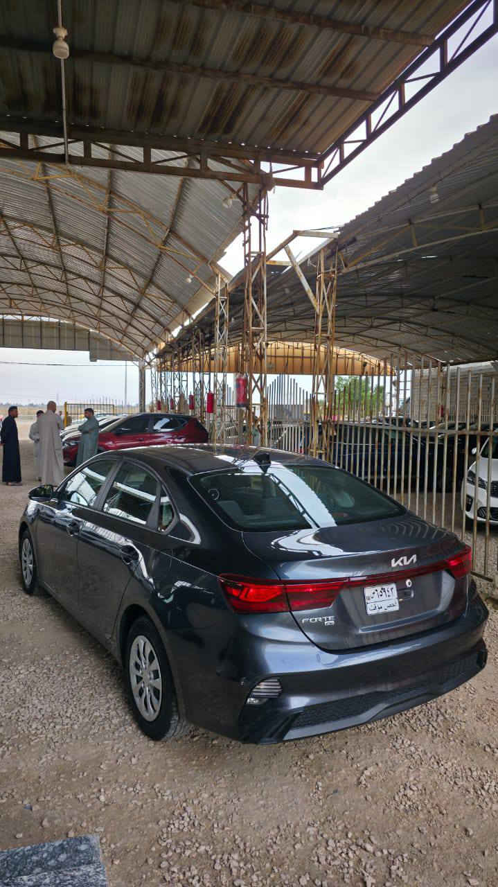 موديل 2024
محرك 2000
ماشيه 10الاف 
مواصفات عاديه 
مرقم مثنى شهداء 
ضرر رش بنيد وجاملغ بدون عابر 
سعره 147مجال بسيط 
الاستفسار ***********
