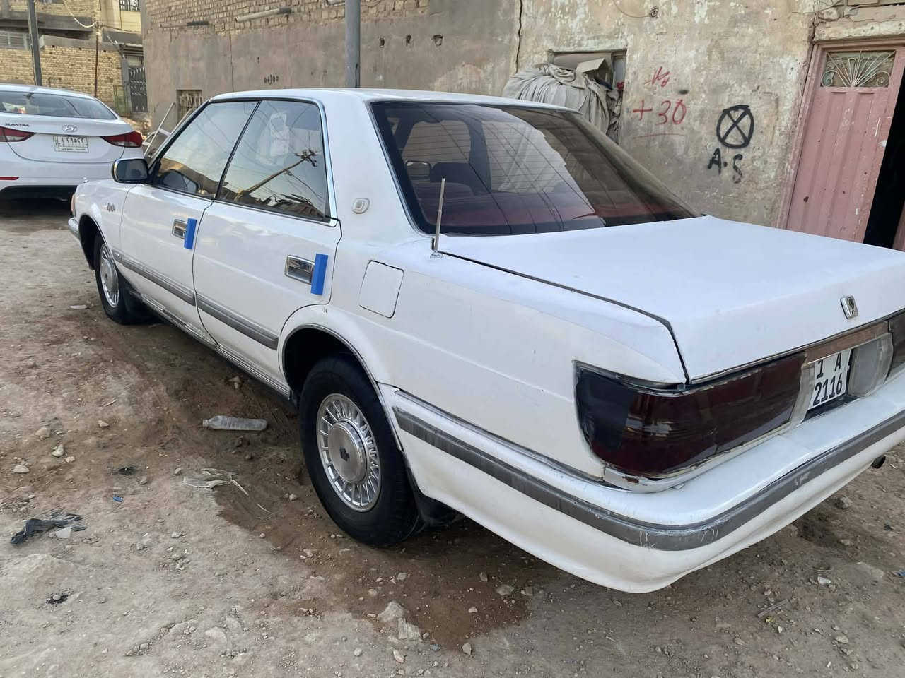 سوبر هارتوب على بلاد موديل 1990 أيسر ابلاد رقم بغداد دولي هزة جديده سنوية جديد اراقم جديدة محرك VVT جديد كير جديد تبريد شغال ثلج تخم تاير جديد السيارة بيه تراي يخبل البصرة السعر 45 ورقه وبيه مجال رقم ***********
مكان السياره ب الديوانية المركز
