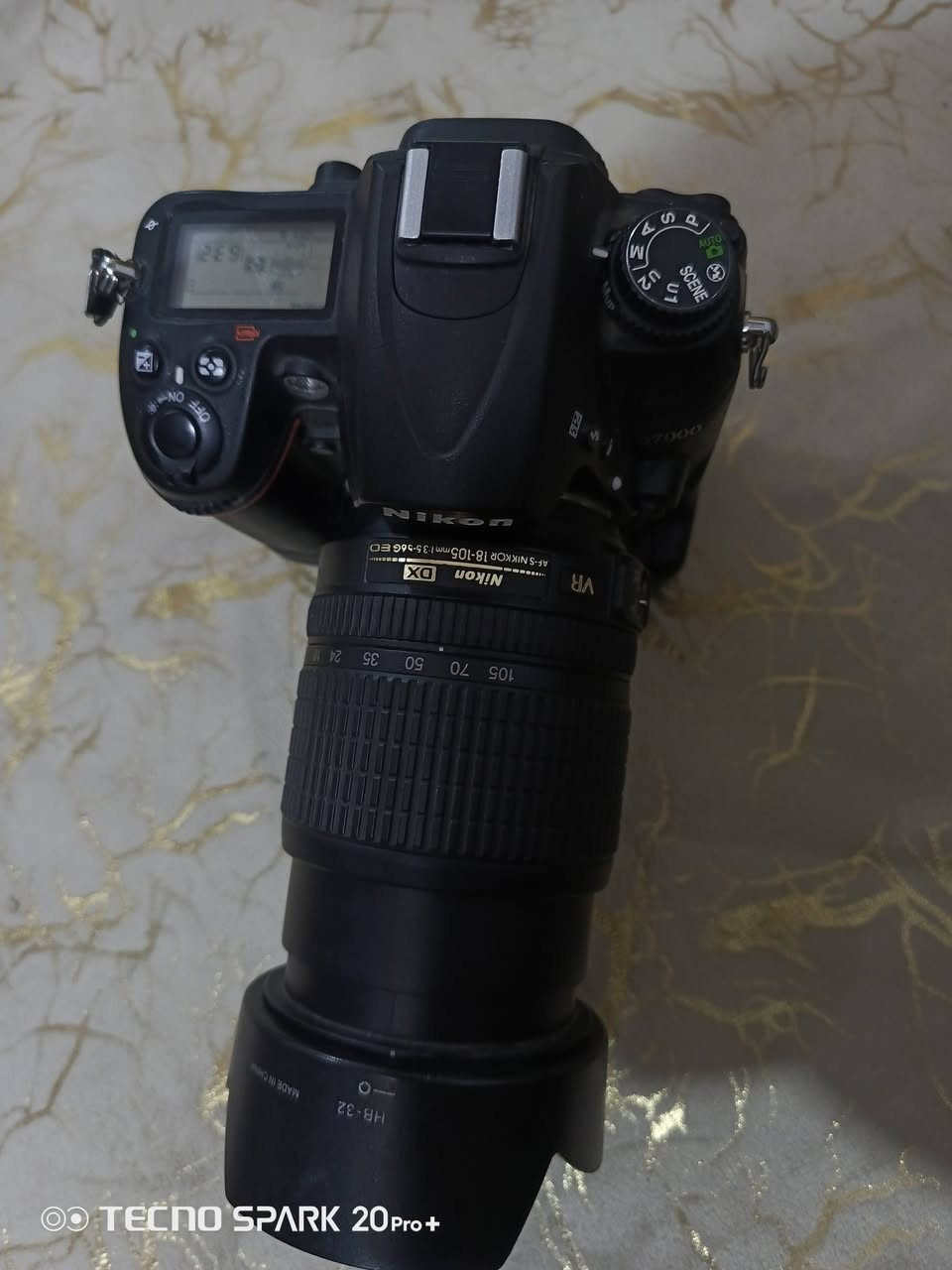 كاميرا نيكون Nikon D7000 للبيع 📸
نظافة الكاميرا 99%
من أقوى الكاميرات اللي يرغبها المصورين
جودة عالية جداً وأداء قوي كلش كاميرا اعتمادية بالتصوير.
الحالة:
شبه جديدة  نظافة 99% ✨
الملحقات:
عدسة 18-105 VR
🔋 بطاريات أصلية
🔌 شاحن أصلي
🔌 كيبل شحن
📷 كريب جديد Logo
🚚 توصيل لكل المحافظات
🛡 ضمان على الفحص
للحجز أو الاستفسار راسلنا على الخاص.


**إذا كنت صاحب هذا الإعلان وتريد حذفه لأي سبب، رجاءا أرسل رسالة إلى الدعم الفني**