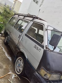 كيه موديه 93 كاملا مابيها اي نقص للبيع سنويه ل28 للستفسار اتصل 0774711...