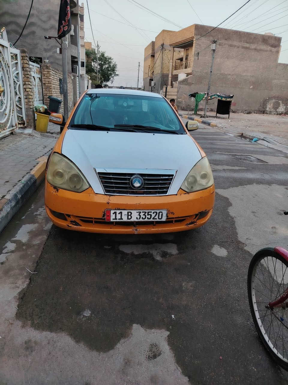 السلام عليكم جيلي أف سي موديل ٢٠١١ رقم بغداد انكليزي مصفره هيئه وغرامات كير ومكينه مكفول صدر امامي خلفي مكفول نقصها تبريد مكفوله من صبغ وتبديل مكان السياره كوت قرب معمل المرور راعيها يمي تحويل ثاني يوم ٢٧ وبيها مجال رقم الهاتف *********** ممتواجد ع الفيس

