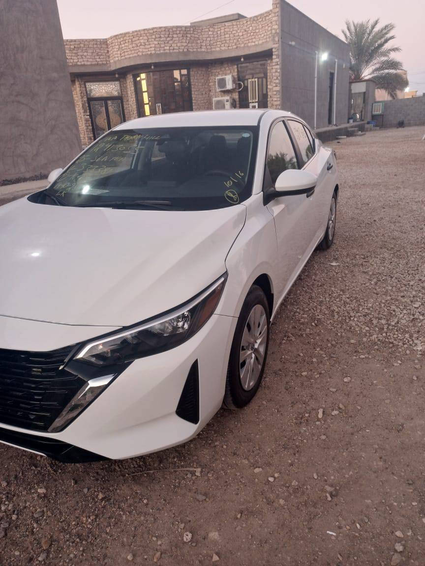 للبيع سنترا موديل 25 مسجلة شهداء ضررها فقط نصف البنيد مصبوغ السيارة جديدة ماشية 9000 فقط 
السعر 145 
هذا رقمي ***********
