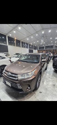 سيارة للبيع تيويوتا هايلندر  موديل 2019  موصفات XLE 6 سلندر وارد امريك...