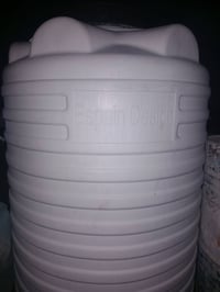 تانكي • ١٠٠٠ لتر • ثقب صغير