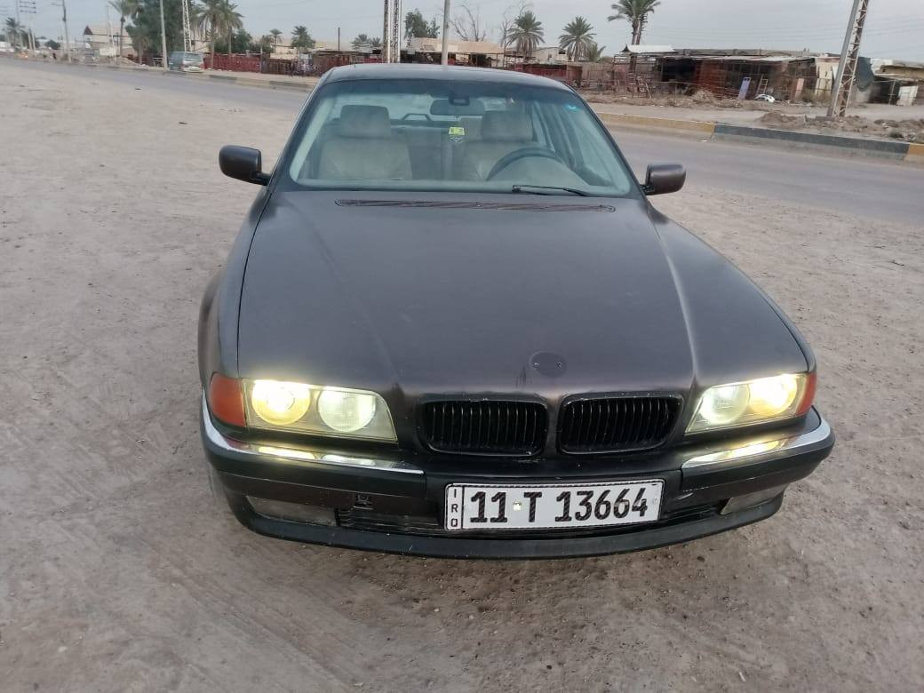 بي ام موديل ٩٥ حجم ٧٣٠ للبيع محرك ٨ سلندر كير محرك جدد تخم تاير سيارة مصبوغة بدون ضربة اي خياس ماكو تبريد نقص بوري كهربائيات كلة شغال بلاد كشن كهرباء سيارة ترايها حلو نواقص بصيطة بالكماليات رقم بغداد سنوية مجددة ٢٠٠٣٠ سعرة   ٥٥ ورقة السيارة موجودة بغداد 
***********
*********** واتساب
