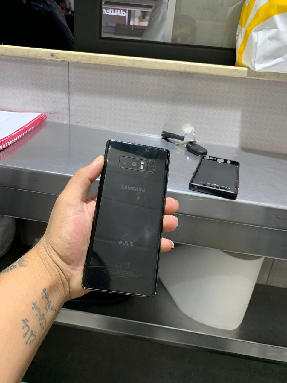 Galaxy Note8
سامسونج نط 8 
ذاكره 128 رام 6 دبل سم
جهاز نظافه 90/100
السعر 100
***********
