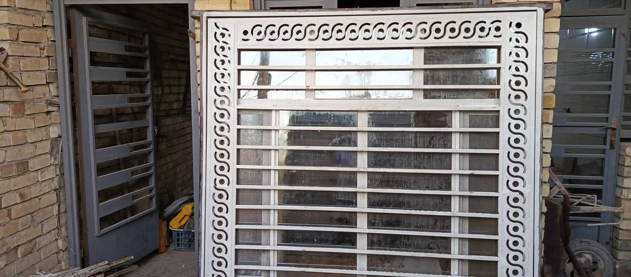 شباك اخو جديد مع جام مضلل قياس 2في 2 مكاني بغداد رقم هاتف *********** سعر 250 الف
