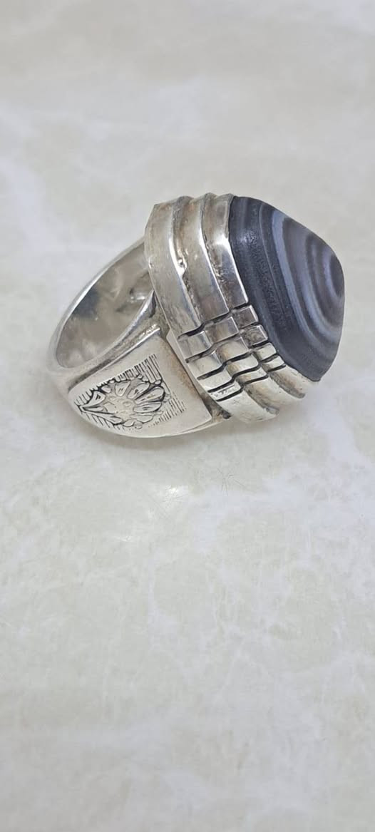 جزع حبشي قديم مشكول وزن ثقيل  قياس  ٢٥/٢٦   سعره ١٥٠ الف


**إذا كنت صاحب هذا الإعلان وتريد حذفه لأي سبب، رجاءا أرسل رسالة إلى الدعم الفني**