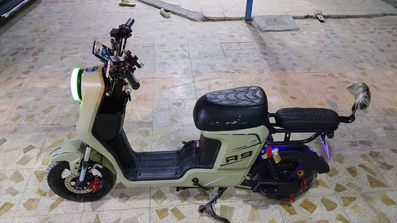 للبيع دراجه ار 9 موديل 25 السعر 325 
***********
