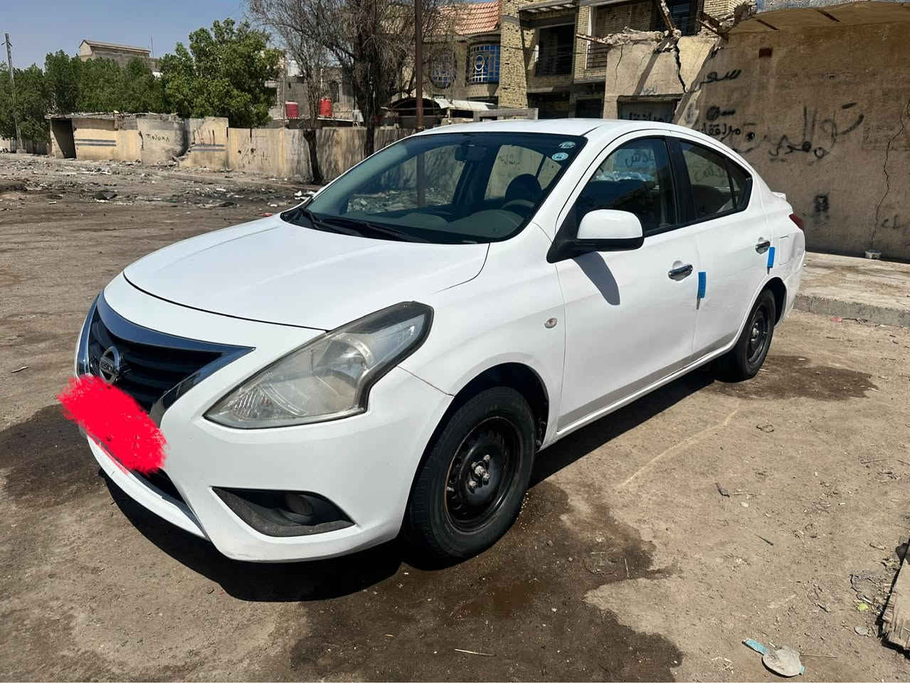 نيسان سني 2020 اربيل 
بيه 3 قطع صبغ والباقي شوف العين
السياره خير من الله كير مكينه تبريد ثلج مابيه نقص
السعر 85 ورقه وبيه مجال للشراي فقط
*********** ابو الخصيب, البصرة
