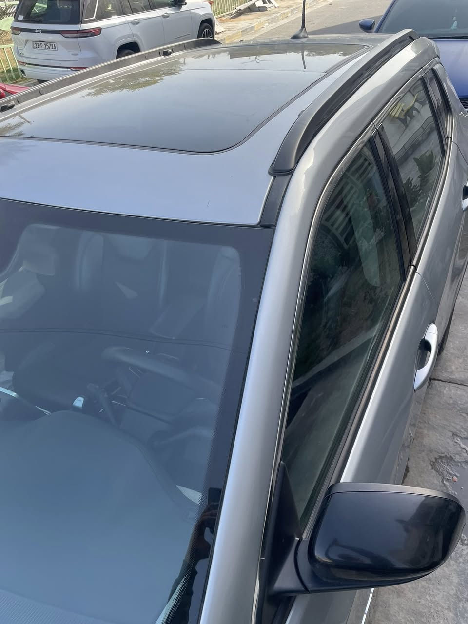 السلام عليكم
الحلوه للبيع
 
Jeep compass Latitude “ 2022 “

حادث خلفي 
 🥳 بدووون اير باك 🥳
بدووون گلوب سيرفس
من انظف الجيب الموجوده بالعراق

الاوتو ستوب شغال " معروف من يصير ابسط عطل گبل يشتغل "

مواصفات : 
محرك ٢.٤ لتر
سلايد روف بانوراما
كامره
كشن جلد داخل مخمل
حساس مرايات جانبيه + رادار
وباقي المواصفات معروفه بالجيب كومباس

مبدللها تخم تايرات اصلللي قبل شهر
صدر جديد + باتري كبير وصغير جديد 

بانزين محسن فقط
ماشيه  ٤٦،٧٠٠ ميل

السعر ١٧٥$
العنوان بغداد الكرخ

***********
