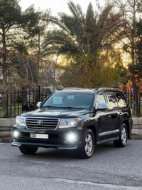 لاندكروز GXR • ٢٠١٠ محدث ٢٠١٥ • ١٧٢٠٠٠ كم