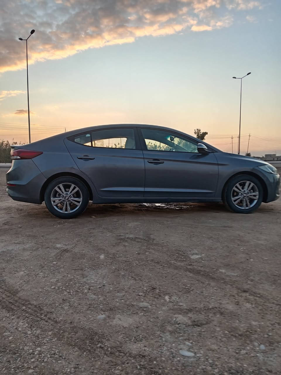 النترا خليجي موديل ٢٠١٨ رقم أربيل تريد تحويل تريد وكاله مضمون  مكينه ٢٠٠٠ دوش ماشيه ٣٤ سياره جديده ترايها زيرو هزه جديده السعر ١٤٠ بيها مجال المكان صويره للاستفسار ***********
