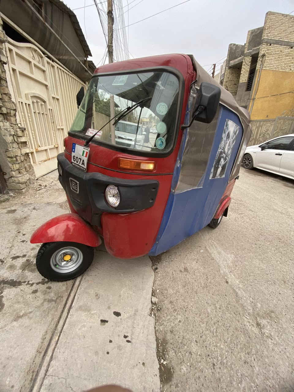 السلام عليكم يابه 18 شهر ال3 (اوراقً اصليه🏅مو رقم )التكتك خير من الله مكينه مكفوله والكشر كدامك امعمر او امرتب مكينه خرسه نكره سلف كهربائيات كلها كامله فول السعر ٤ اوبيها مجال بسيط مكاني بغداد حي الجهاد ***********
