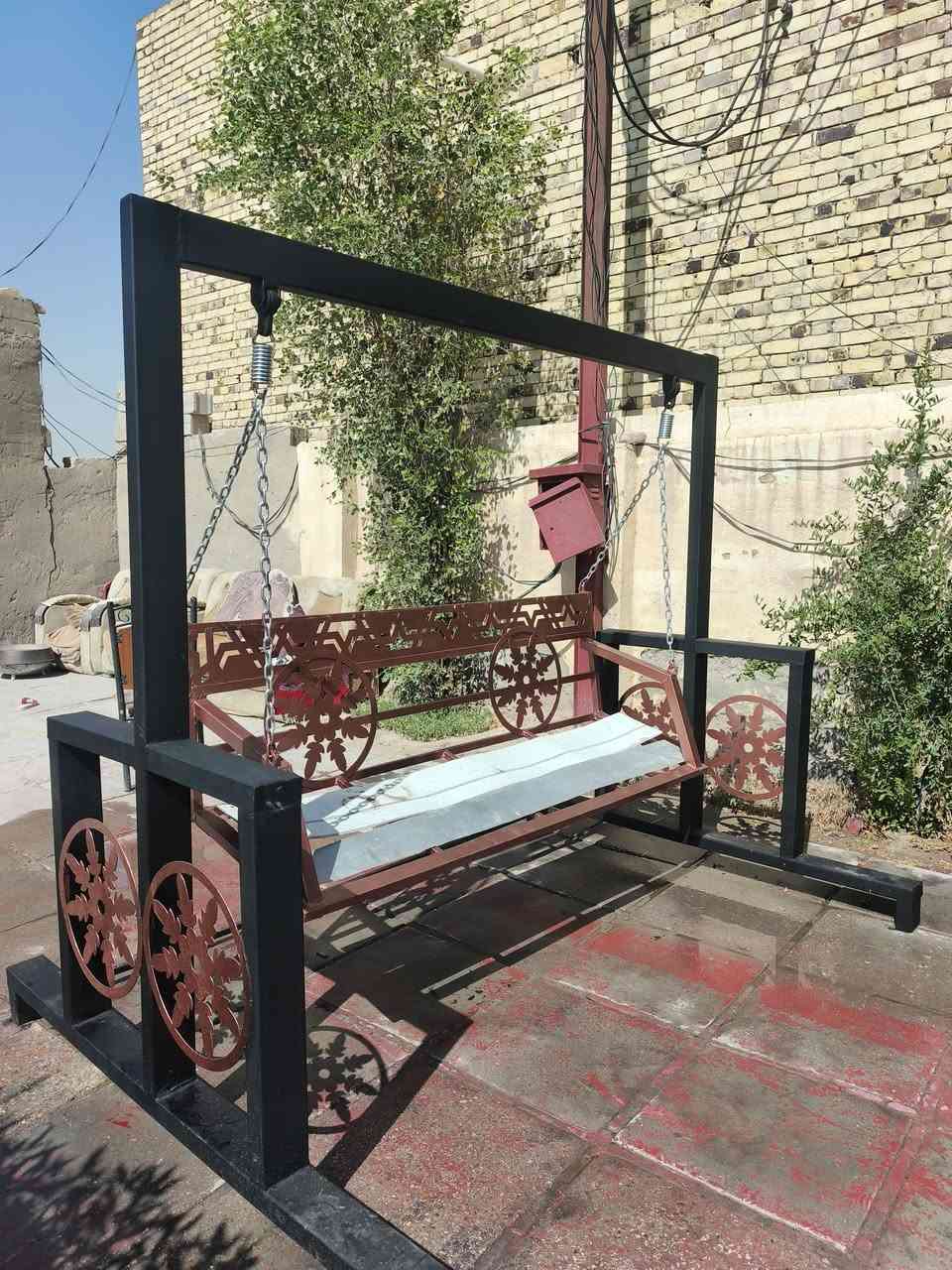 مرجيحه شغل جديد حديد ثقيل تاخذ 4نفرات
قياس 230عرض   رتفاع 200  سعر 300
 ***********
