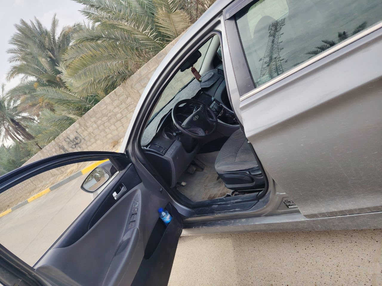 سوناتا 2014 بيه جاملغ وربع البنيد وهلال خلفي بدون دواخل رقم بابل مشروع وطني كير ومكينه وحداديه وتخم تاير جديد اي استفسار اتصل مكان بالحله السعر  98
***********
