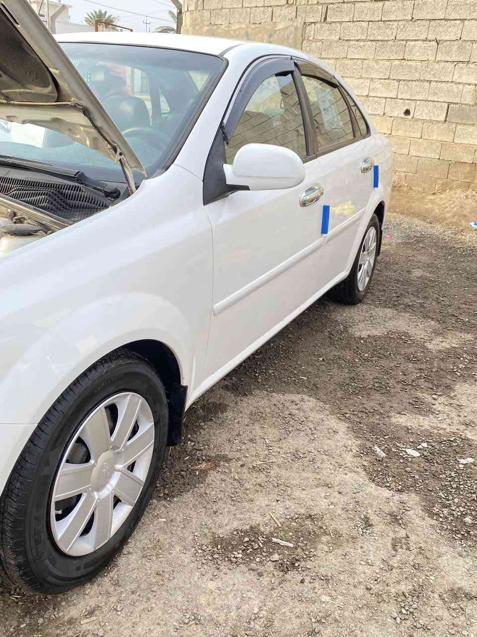 السلام عليكم للبيع / ( شيفر وليت / أوبترا ) موديل ( ٢٠١٢ ) ابيضّ غير محدد / سيارة جديدة تخم اطارات صدر في حالة جيدة جدا ميكانيك السيارة جديد كهربائيات محرك كلها وضع الشركة رقم دولي باسمي تحويل مباشر تاريخ النفاذ لحد ( 2030 ) الاستفسار *********** مكان السيارة ديالى بعقوبة
