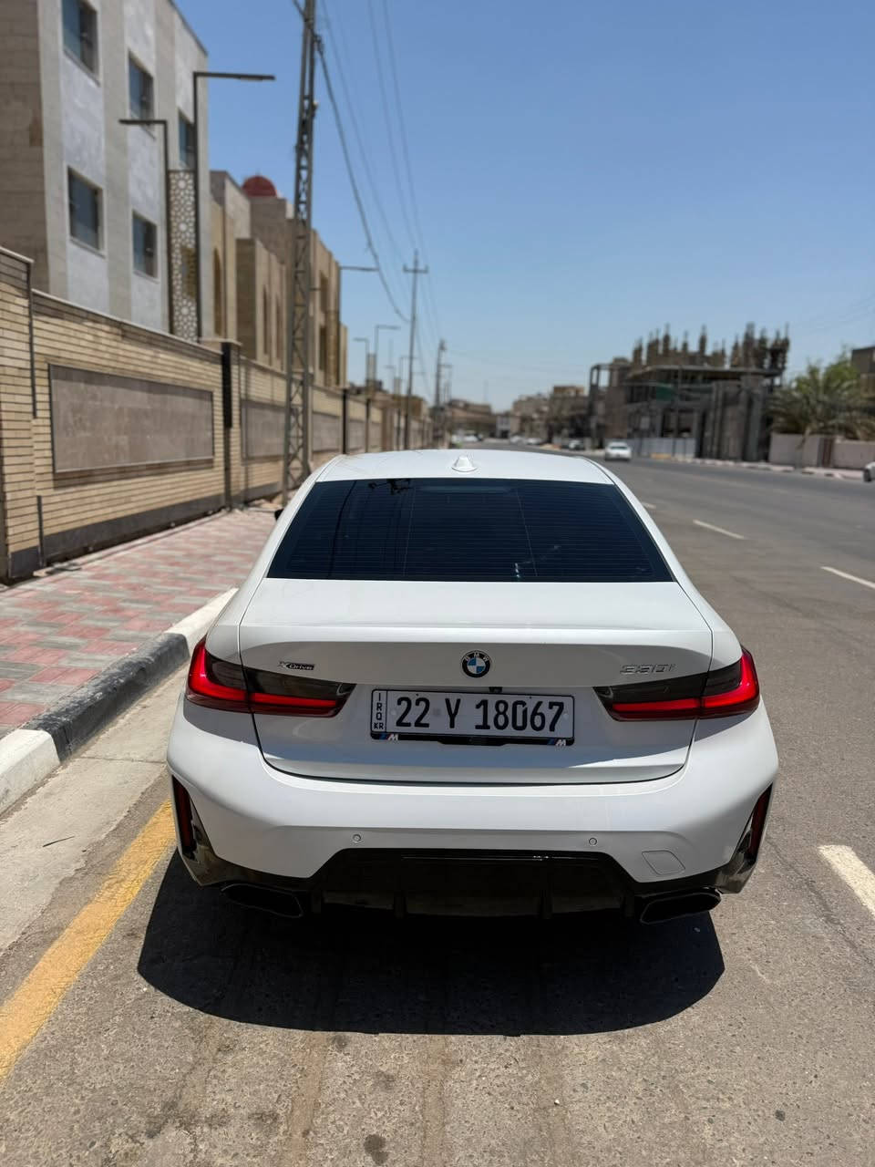 بي ام دبليو m kit 330i للبيع موديل 2024

محرك 4 سلندر 2000 توين بور تيربو صاروخ x drive

وارد امريكي ممشى السيارة 48 الف كيلو فقط السيارة جديدة

لون ابيض داخل اسود رقم اربيل

السيارة 1/1 فول مواصفات M Package 

ويل 19 و تخم تايرات رن فلات 

كلشي مابيها صفر مسج  نضيفة من كل نواحي 

نقطة مصرف ماتحتاج تحويل مباشر

المواصفات :

رادار امامي داتا شو كبير

تحذير رادار من الاصطدام الأمامي + فرملة تلقائية إذا قربت نصدم
 
تحديد المسار وتحذير بالنقاط العمياء بالمرايات

رادار تحذير وكشف المشاة اذا قربت تصدم

 حساسة 360 درجة امامي وخلفي كامرة خلفيه

فتحة سقف ونظام دخول ذكي وترحيب وبصمتين و كارت
     
شاشة تدعم نظام  Apple CarPlay /Android لاسلكي

كشنات كهربائية و نضام تدفئة وخزن ميموري

تدفئة ستيرن و شاشة كبيره متصلة وعداد الكتروني بالكامل

قطعتين تبريد امامية وخلفية منفصلة

نظام اوتو هولد و اطفاء المحرك بالازدحام وهاند بريك كهربائي وشفتات  ومري شفط

انارة داخلية متغيرة LED الالون مختلفة

منافذ شحن USP_C امامي وخلفي 

كير السياره الصغير الاكتروني الجديد

ماوس تحكم كامل بالشاشه

نضام البريك الرياضي 

شباك امامي كهربائي وضوئي ينفتح وينسد حسب الحاجة

وباقي مواصفات هواي معروفة بال BMW

حادث السيارة جاملغ امامي ايمن و حافه البنيد
حادث سطحي فقط جاملغ مبدل بلادي 
صور الحادث بالمنشور

للتواصل : ***********
