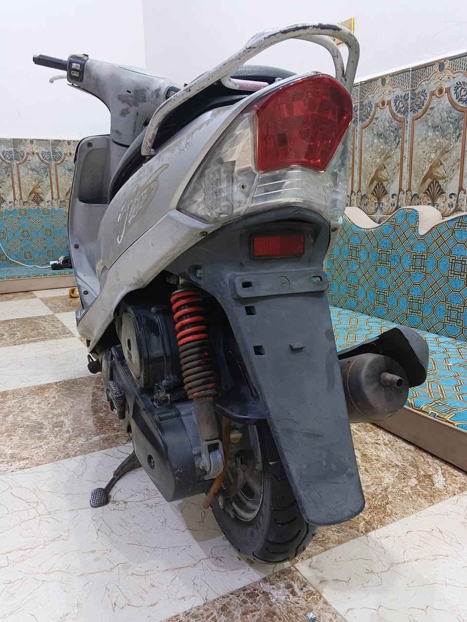 للبيع كفاله عامه نكرت سلف محرك بلادي
ما مفتوح برغي كهربايات كله شغاله المكان الناصريه السكان الصناعي لمو شراي لا يتعبني


**إذا كنت صاحب هذا الإعلان وتريد حذفه لأي سبب، رجاءا أرسل رسالة إلى الدعم الفني**