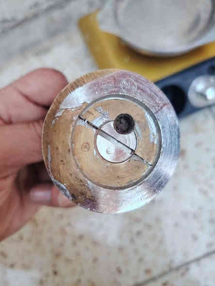 السلام عليكم
ميزان ايطالي مؤرخ ١٩٥٥ مصنوع من الالمنيوم والأوزان نحاس يعمل بالوزن فقط
اما الساعة ينرادلها تصليح
بي٢ فطور زغار من القاعدة مامبينات 
ابيع فقط ديكور السعر٦٥ الف
للحجز والاستفسار واتس اب ***********
