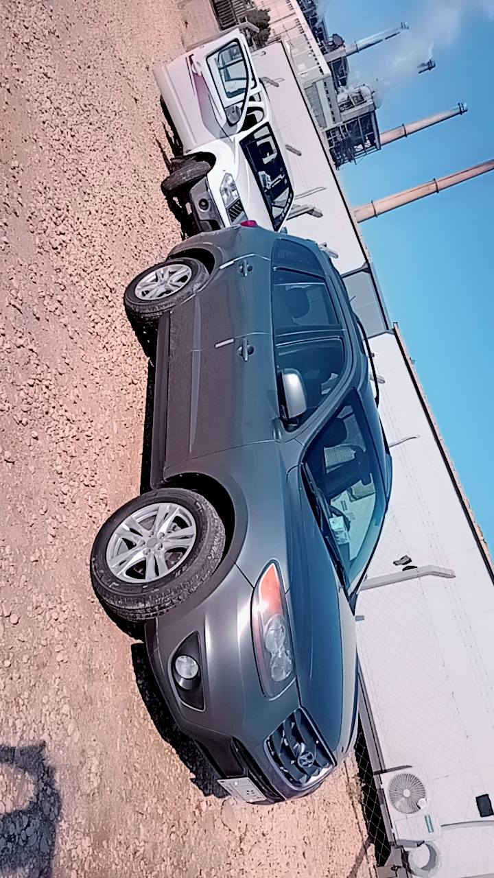 السلام عليكم موديل 2011 .جاملغ امامي رش فقط والباقي بدون صبغ  وارد امريكي 5راكب سياره جاهزه تبريد ثلج مكان بيجي السعر 130 مكينه 6 كير 6نمره اتصل واتسام موجود ***********
