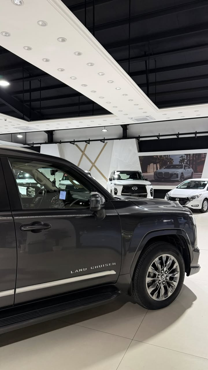 تويوتا لاندكروز G.X.R Limited
خليجي وكاله ساز SAS
الموديل 2023
اللون رصاصي 
العداد  57 الف كيلوا  
كفاله عامه بدون صبغ بدون بارد
فول مواصفات 
3 شاشات 
دخول ذكي
انظمه قياده
رادارات مري
5 كامرات
ويل كب قياس 20
رقم مميز
جنطه كهرباء 
محرك 4000 ( 6 سلندر )
للأستفسار : ***********
