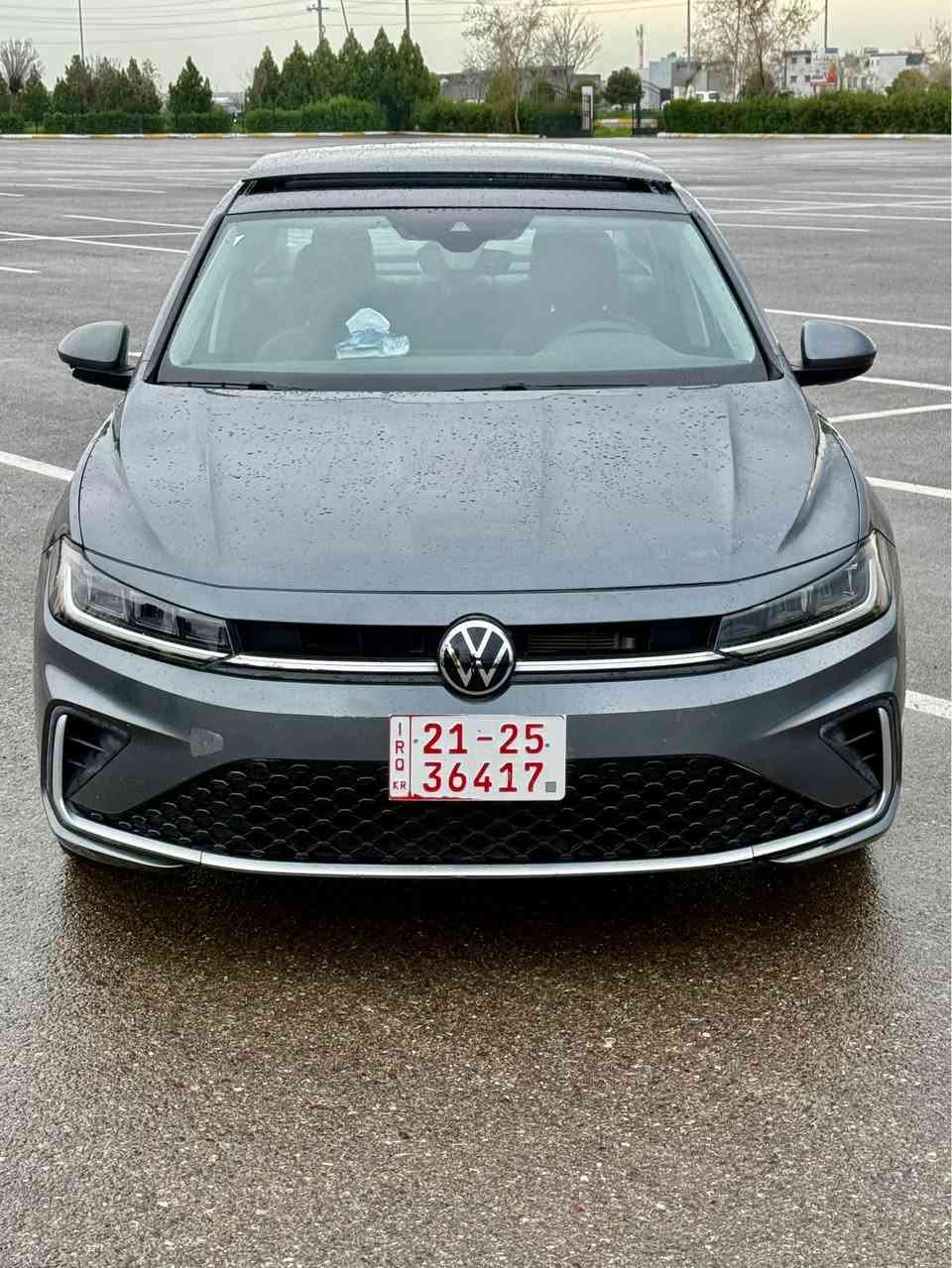 Jetta se 
مۆدێل ٢٠٢٥  قەپات مواسەفات فول ١/١ 
رەنگی نەفتی 
مواسەفات پانۆراما - بەسمە و شغال
- کوشن جلدو هیتەر -
رادار شاشە ئەلیکترۆنی- 
٣هەزار مایل رۆیشتووە
ڕادار ٣٦٠ پلە شەحنی مبایل وایەر لێس گوشن گەرم کوشن مساج
پێش و پشت و هەموو گیانی کەپس بەشەرت ناوی نەگرتووە بەس ئیرباکی سوکان سیستەمە هەمووی بیلادیە  یەک گڵۆپی دەشبول ئیش ناکات بەشەرت 
کوشن کارەبا 
ناو دوو ڕەنگ ( ڕەساسی و ڕەش ) 
ڕادار پشت و پێش و ئاوێنەکان 
شاشەو کامێرا 
گێچ ئەلیکترۆنی 
‏  Auto Hold -Auto Stard-Auto Stop -ECO
لایت و بەگ لایت لید 
ویل 18 
 زۆر مواسەفاتی تر      
مەکینەی 1.5  turbo گێڕو مەکینە بەشەرت 
  ***********
*********** واتساپ+ڤایبر أربيل, العراق
