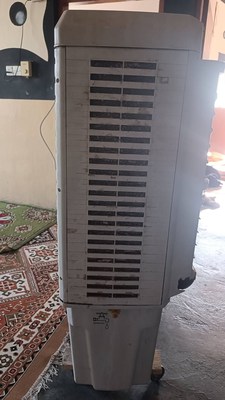 كنفيره لبيع سعر 50وبيها مجال مكان شهربان ليحب يدخل خاص


**إذا كنت صاحب هذا الإعلان وتريد حذفه لأي سبب، رجاءا أرسل رسالة إلى الدعم الفني**