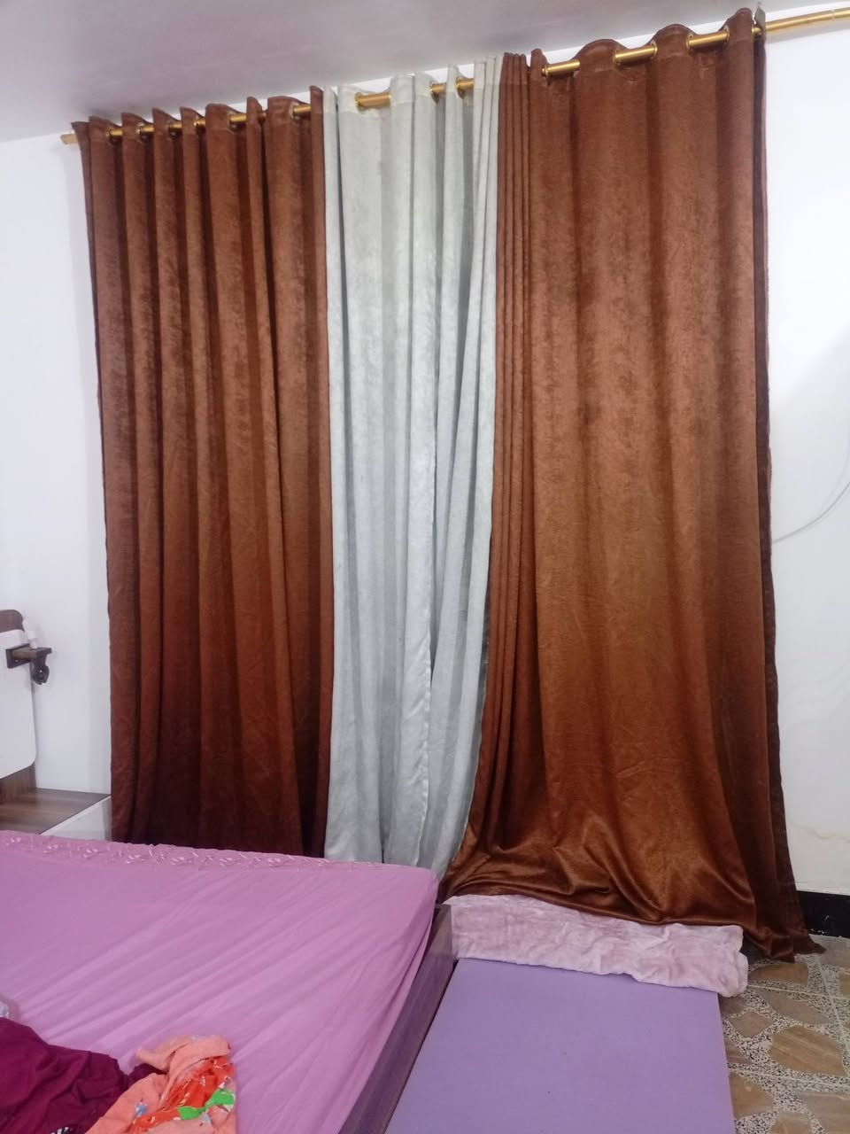 السلام عليكم للبيع بردات مثل البصورة عندي مال صالة تلث شبابيك يعني مثل ذني مرتين السعر ١٠٠ والثلاجة ٢٥٠


**إذا كنت صاحب هذا الإعلان وتريد حذفه لأي سبب، رجاءا أرسل رسالة إلى الدعم الفني**