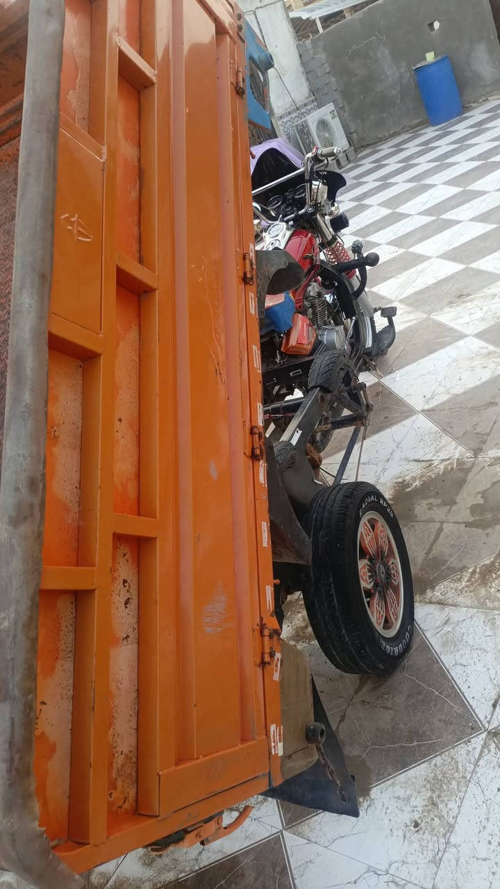 سلام عليكم  ستوته البيع جمره فلحل عالي لاشاصي وبدي مخيس  محرك توا مبدل رقم سنويه شغل   رقم الهاتف ***********
