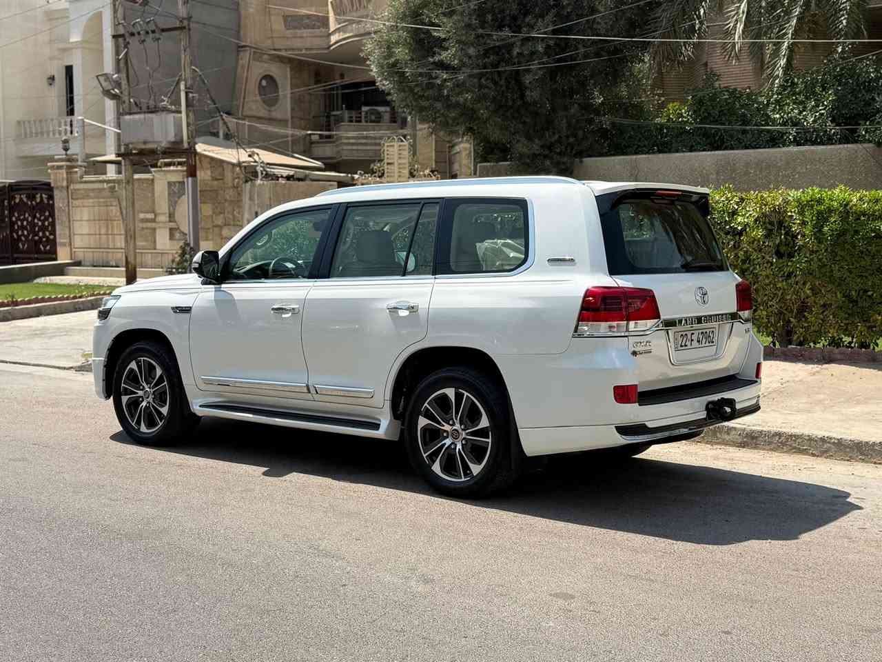 السلام عليكم
لاندكروز 2018 خليجي مكفوله شوكة جيهان
محرك 6 سلندر ماشيه 131 كم سياره جاهزه
رقم اربيل باسمي تحويل وكاله اني حاظر
العنوان بغداد السيديه
السعر 455$
للاستفسار ***********
