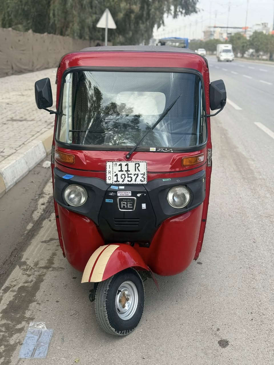 السلام عليكم شباب تكتك 18 كفاله مابيهة اي ضربه مرشوشه كلير جماليه فقط وعندي صورهة قبل الصبغ رقم بغداد نكليزي بسمي مكينه مكفوله مابيهة اي نقص سعرهة 5 للاستفسار  مكاني ديالى بعقوبه ***********
