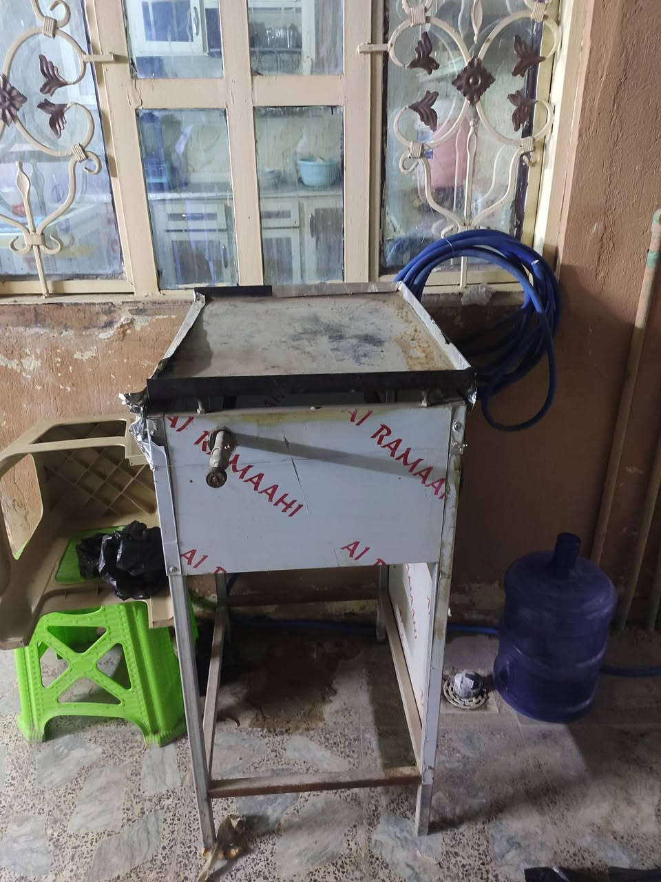 غراض للبيع نضيفات تسكام 
الاسعار مناسبه 
المكان النجف المناذره 
للتواصل ***********
