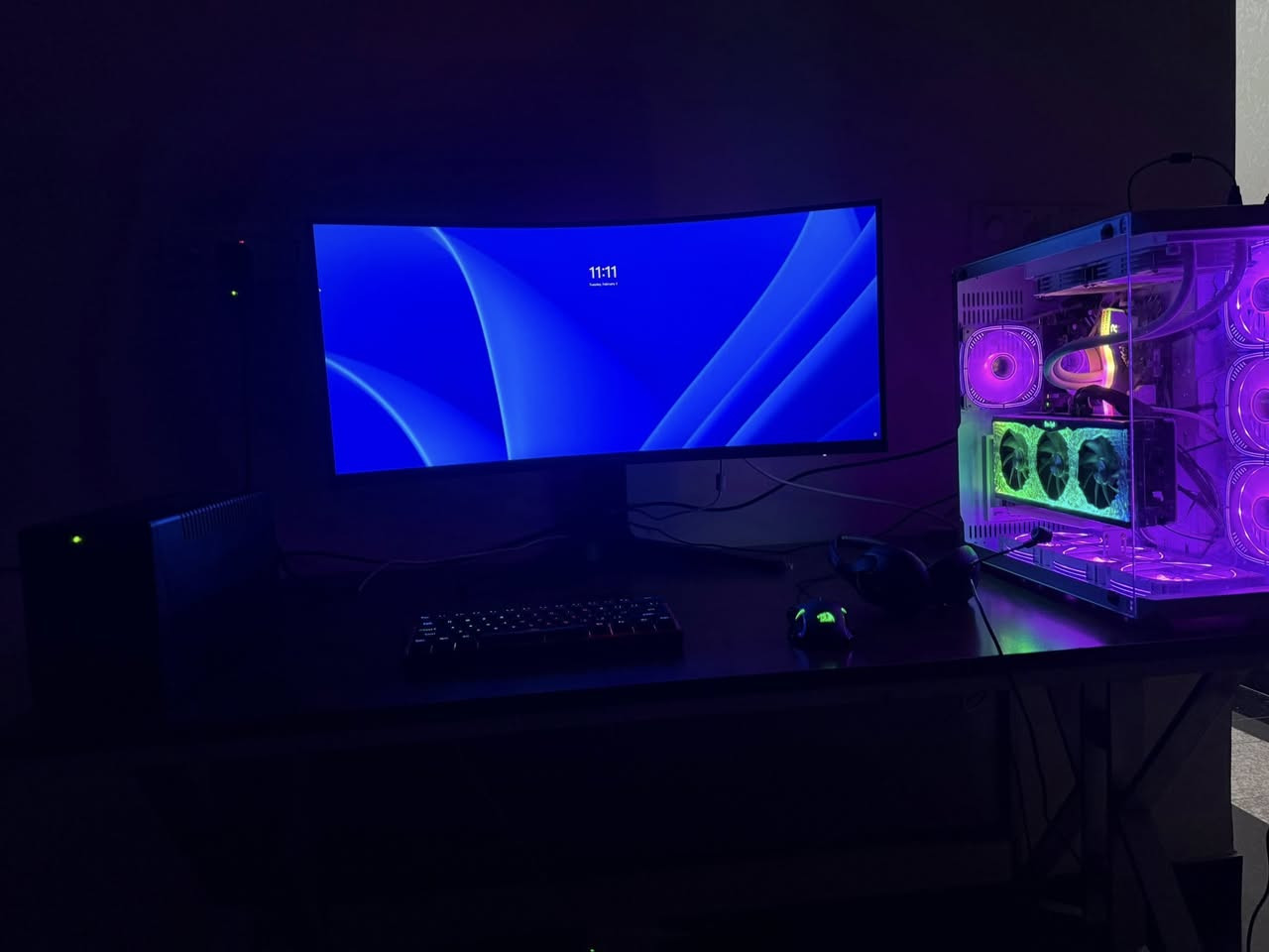 السلام عليكم بيسي للبيع
المواصفات 

كارت شاشه 3070 8gb

المعالج I5 12400F

بورد ASUS PRIME H610MK D4

الرامات 16gb 

M.2 1tb

Hdd2tb

الملحقات 
يوبي اس اوف لاين 2000

مواصفات الشاشه 

165Hz

Rgb

3.5K

 للاستفسار الاتصال/ ***********
