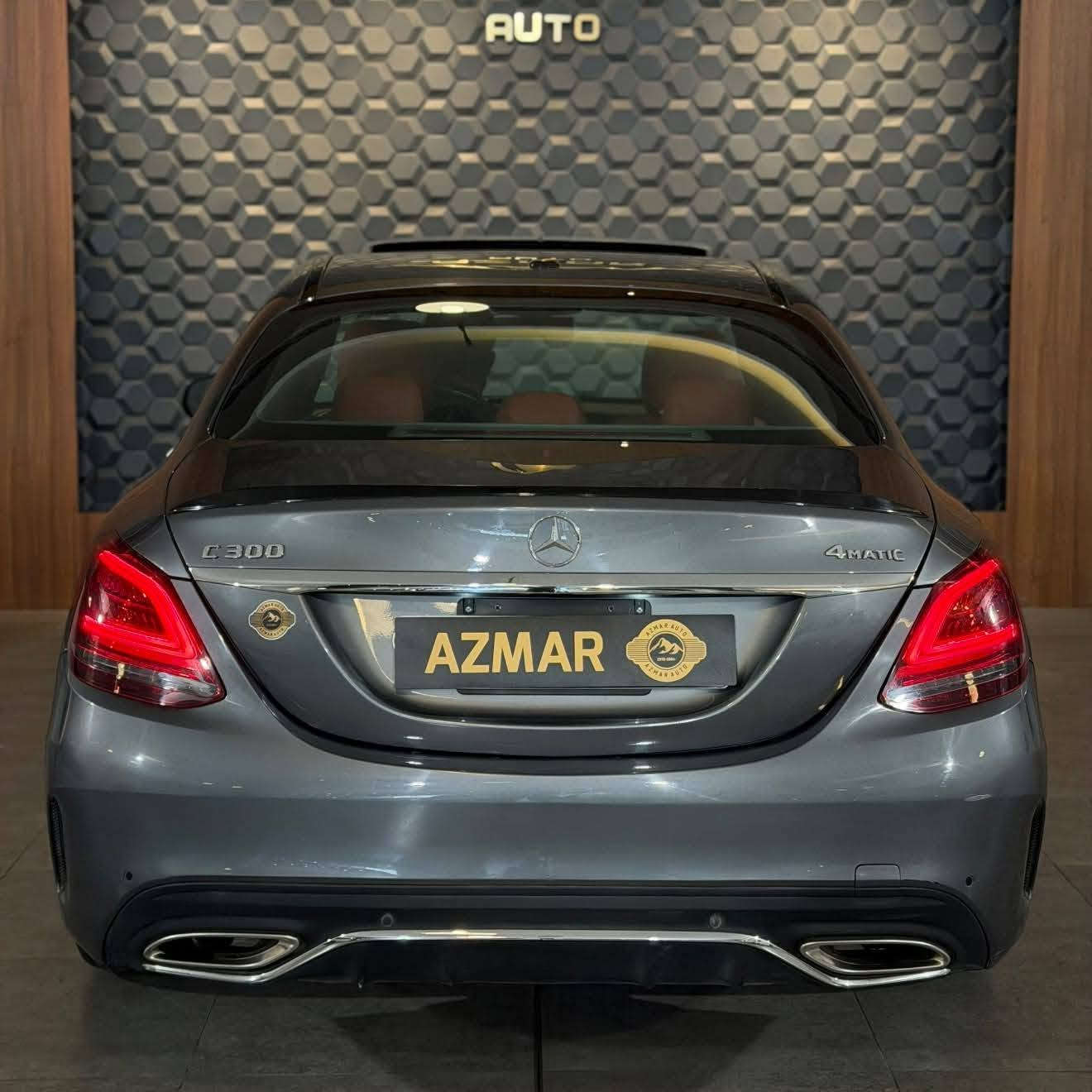 Mercedes benz C300🇩🇪
سعر مميز : 245$ ورقة
موديل : 2020
داخل احمر و سماعات برومستر

سلايد 
ماوس
 داخل 64 لون متغير
كشنات كهرباء (3 وضعيات تحكم) 
بك لايت لد  
لايتات زينون (داينمك) 
بصمة تشغيل 
رادار امامي
رادار خلفي
نقطة عمياء
كامرة خلفية دوارة 
داخل جلد احمر (اصل) 
‎شاشة كار بلي 
سستم سماعات برايمستر
ثيمات amg
شاشة ترحيب amg

السيارة وارد امريكي  
كير و محرك كلها بشرط بدون فتح و اي خلل

سعر : ٢٤٥$ ورقة
للاستفسار : ***********
العنوان: السليمانية المعارض الجديدة شركة ازمر اوتو معرض رقم ٣٤
