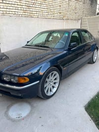 من رخصت ابو الكروب المحترم سياره بي ام خفاش موديل ١٩٩٥ اصل ٧٣٠ محرك ٧٤...