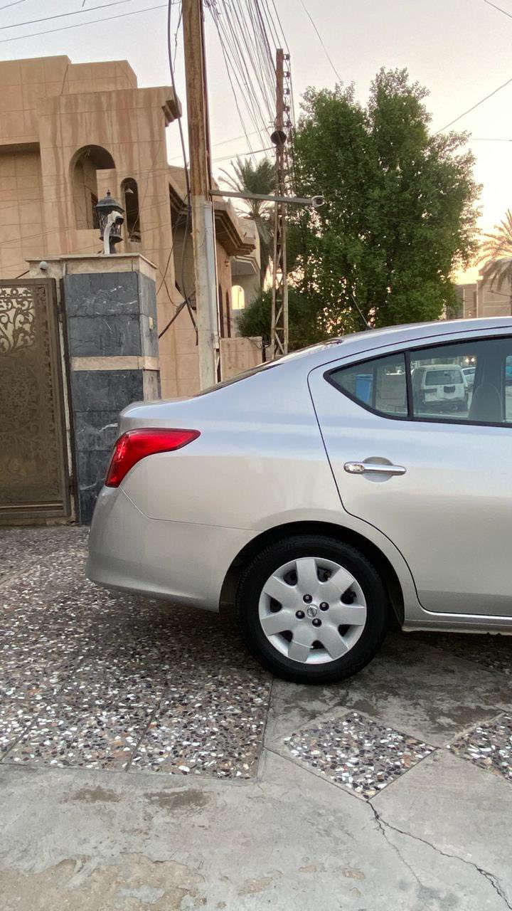 السلام عليكم نيسان سني بليته زركه
رقم اربيل تحويل شوكت متريد
سياره بيه جاملغ مصبوغ ولباب كلير
لون سلفر
سياره جاهزه ما ناقصه اي شي
مكان سياره بغداد العامريه
رقم***********
