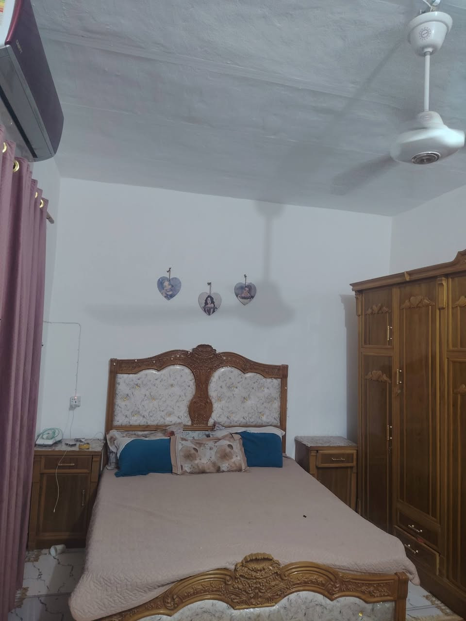 السلام عليكم بيت 140مترللبيع كاع ابو سكينه شارع يونس الگيم نهايت الشارع ***********
