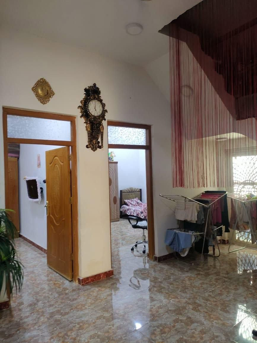 بيت للبيع 

المساحه - 200م
السعر - 235
العنوان - حي سومر قرب عمارة ماجد 
تفاصيل البناء - طابق  مسلح   حديث 
ط1 - غرف عدد2+صاله+استقبال+مطبخ+صحيات 
 
للمزيد من المعلومات يمكنكم التواصل معنا 
على صفحة الفيس بوك ( المثنى للعقار) 
او الاتصال على الرقم التالي 
ابو سيف  ***********
*********** 
للمزيد من العروض الدخول على الرابط
https://web.facebook.com/groups/353423759199621
او قناتنا على اليوتيوب
https://youtu.be/wNJnyaBvaoU ناصرية, ذي قار
