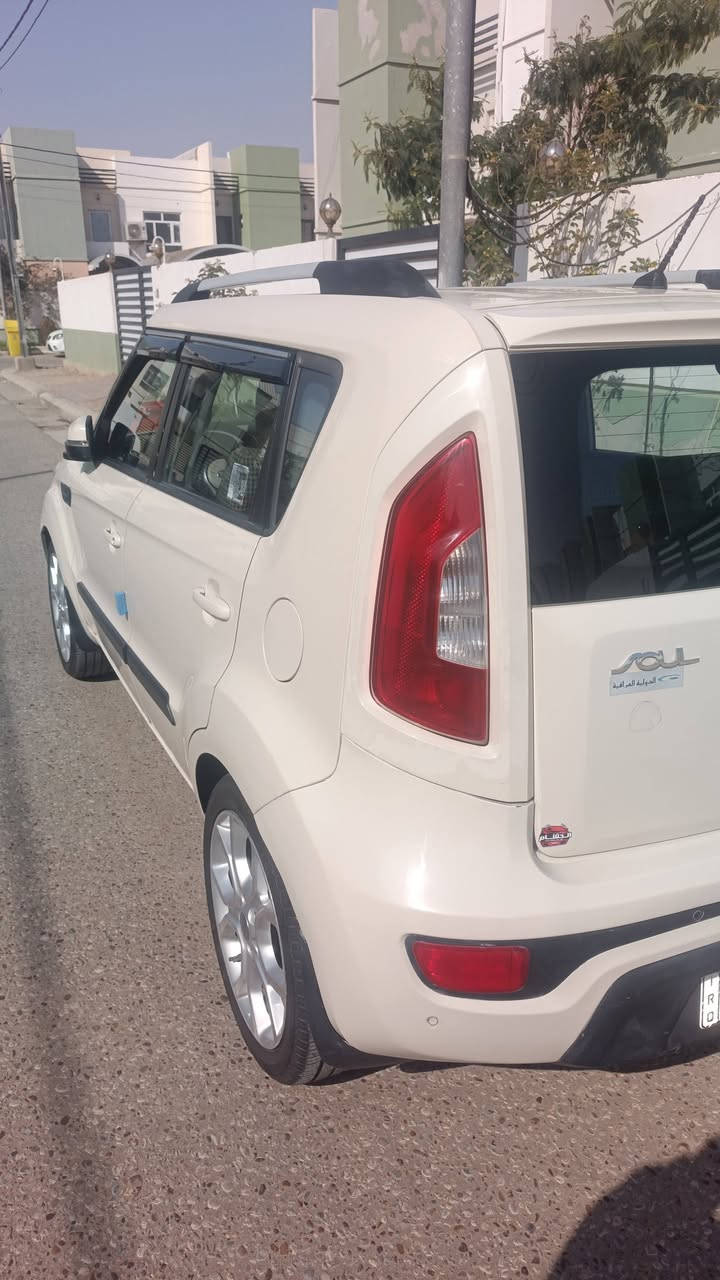 السلام عليكم
صول 2014 وارد خليجي الدوليه العراقيه فول مواصفات 
محرك 1600 دوش الاقتصادي 
فتحه بالقماره 
مري شفط 
تحكمات ستيرن 
مسجل بلوتوث اوكس 
كاميرا خلفيه 
تبريد بيانو 
السياره جديده جداً شرط محرك وكير وتبريد خير من الله 
السياره متعوب عليها يعني الدهن دفتر من الحسام للزيوت ومصروف عليها هواي 
بيع او مراوس 
السعر 115 وبي مجال بسيط جداً


**إذا كنت صاحب هذا الإعلان وتريد حذفه لأي سبب، رجاءا أرسل رسالة إلى الدعم الفني**