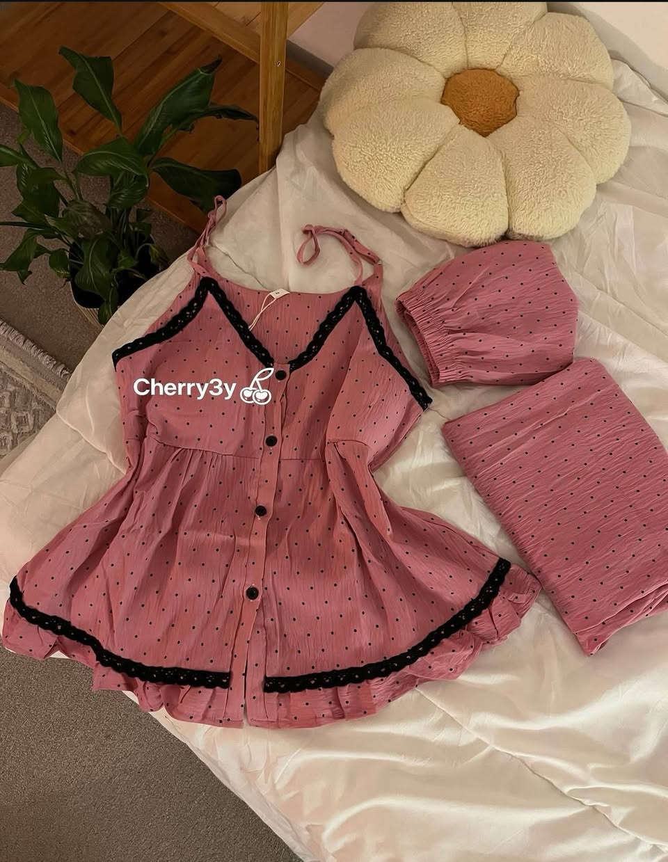 جمال القطع يمنة غير
تراك 3 قطع
M L xl xxl
جملة فقط


**إذا كنت صاحب هذا الإعلان وتريد حذفه لأي سبب، رجاءا أرسل رسالة إلى الدعم الفني**