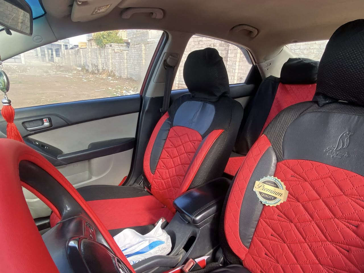 كيا فورتي موديل 10 رقم بغداد باسمي 
محركـ2000 جديد تبريد ثلج غرفه جديده سياره جاهزه ضررها جاملغ الخلفي وباب بالعراق الأمامي ونصبغت صفحه بدون دواخل سونار بيها كلشي موضح بدون دواخل السعر 82 بيها مجال بسيط مكاني بعقوبه السوك 
للاستفسار/ ***********
